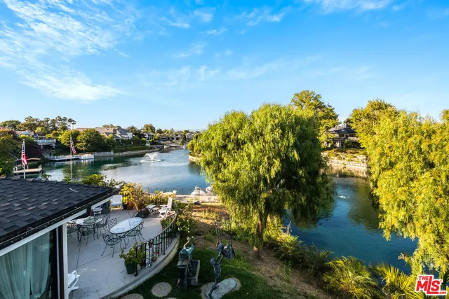 $7,500,000 | 10061 Valley Spring Lane, Toluca Lake, CA 91602