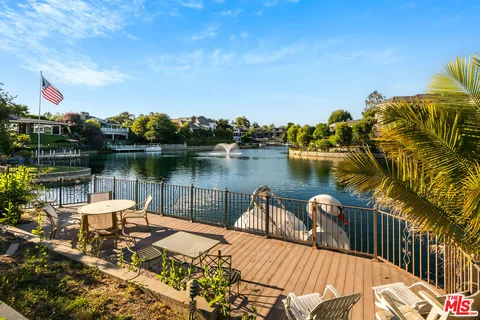 $8,500,000 | 10061 Valley Spring Lane, Toluca Lake, CA 91602