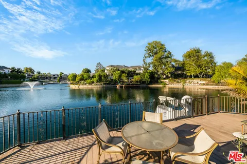 $8,500,000 | 10061 Valley Spring Lane, Toluca Lake, CA 91602
