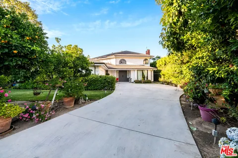 $8,500,000 | 10061 Valley Spring Lane, Toluca Lake, CA 91602