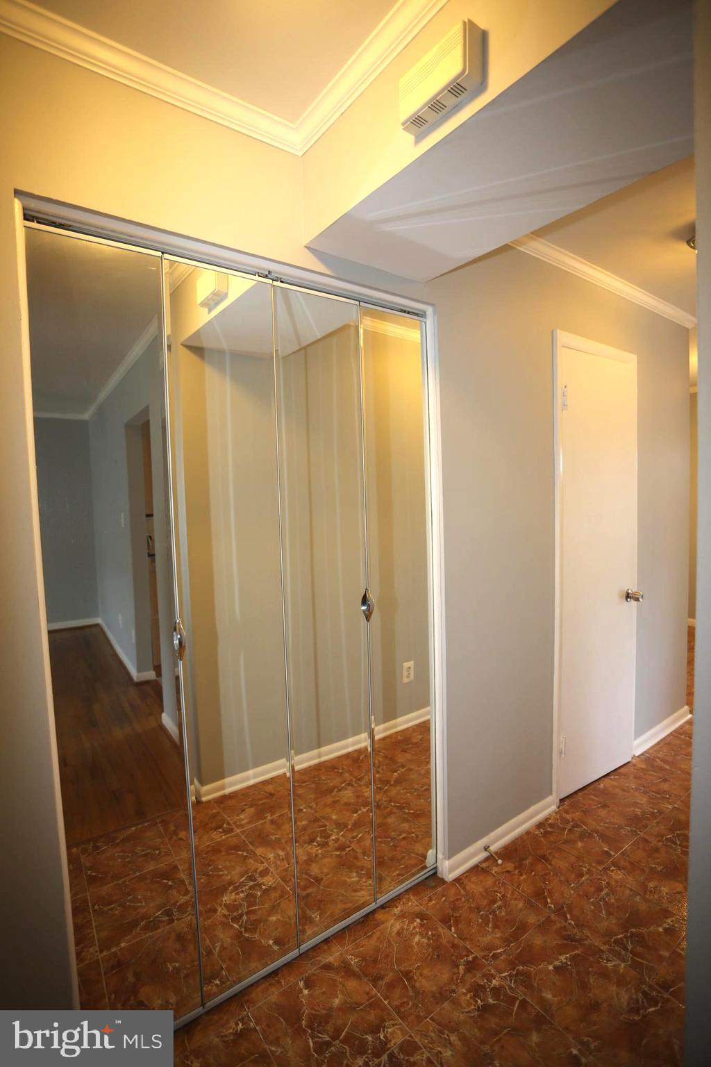 110 Windblown Court Baltimore, MD 21209 - Photo 5 of 49 Hallway Closet
