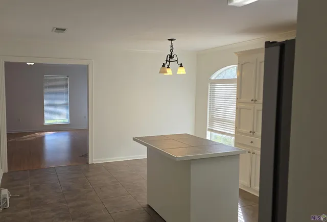 $239,000 | 13417 Meadow Crossing Drive, Walker, LA 70785