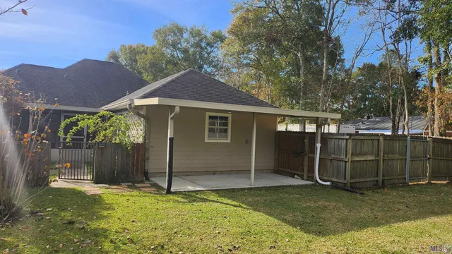 $239,000 | 13417 Meadow Crossing Drive, Walker, LA 70785