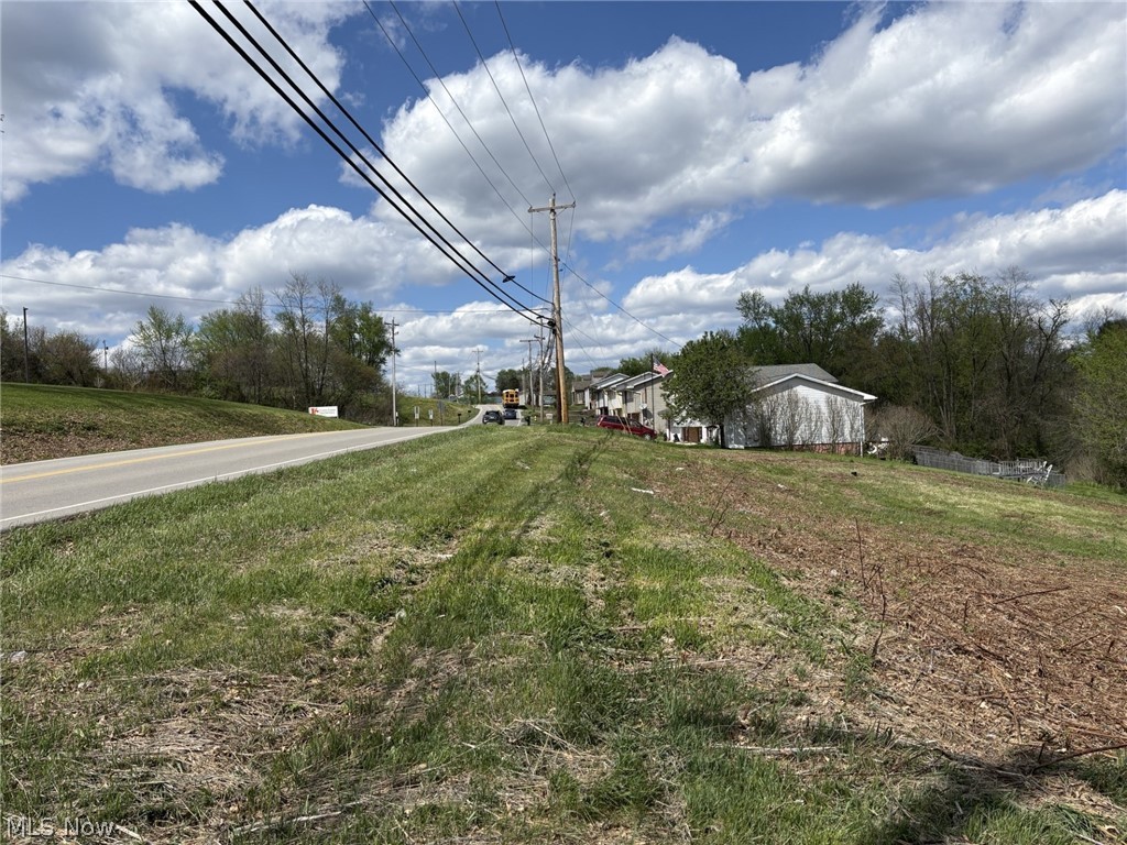 Bantam Ridge Steubenville, OH 43953 - Photo 2 of 9
