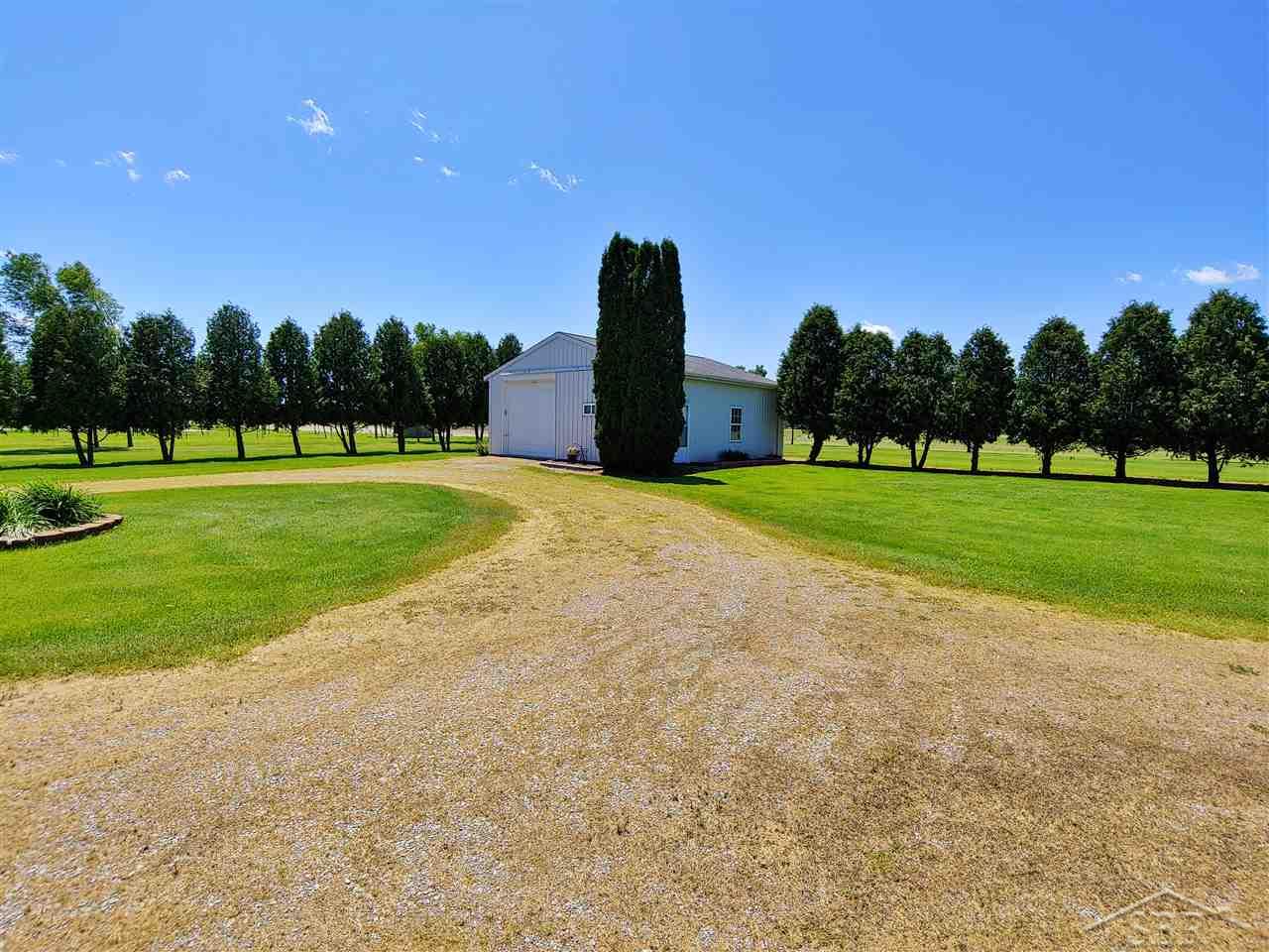 2635 Lone Road Freeland, MI 48623 - Photo 67 of 67 50014389-66.JPG