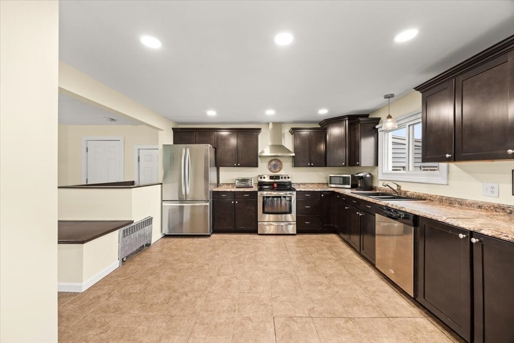 3 O Connell Road Tiverton, RI 02878 - Photo 17 of 34