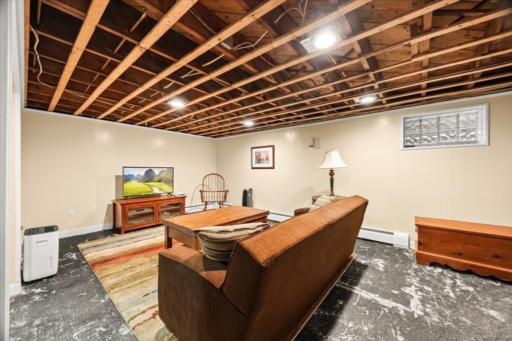 3 O Connell Road Tiverton, RI 02878 - Photo 27 of 34