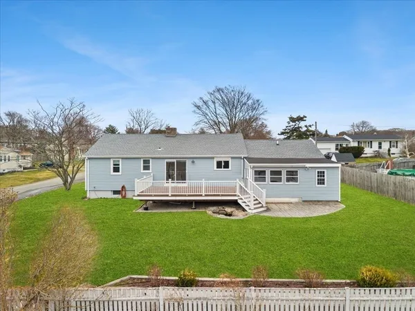 $419,900 | 3 O Connell Road, Tiverton, RI 02878