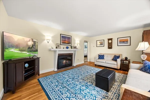 $419,900 | 3 O Connell Road, Tiverton, RI 02878