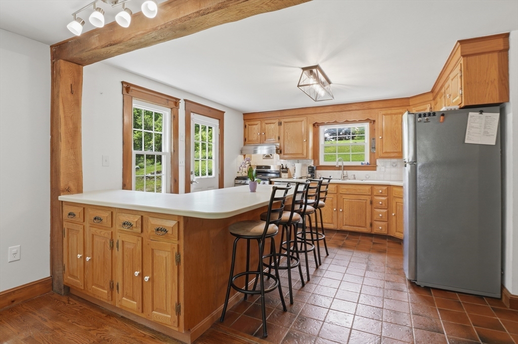 55 Century Farm Road Sutton, MA 01590 - Photo 7 of 28