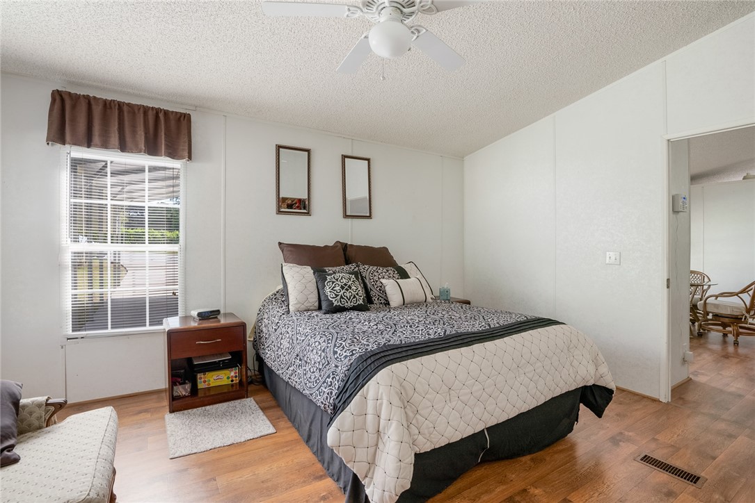 714 South Friendship Road Seneca, SC 29678 - Photo 21 of 36 Gallery Image 21