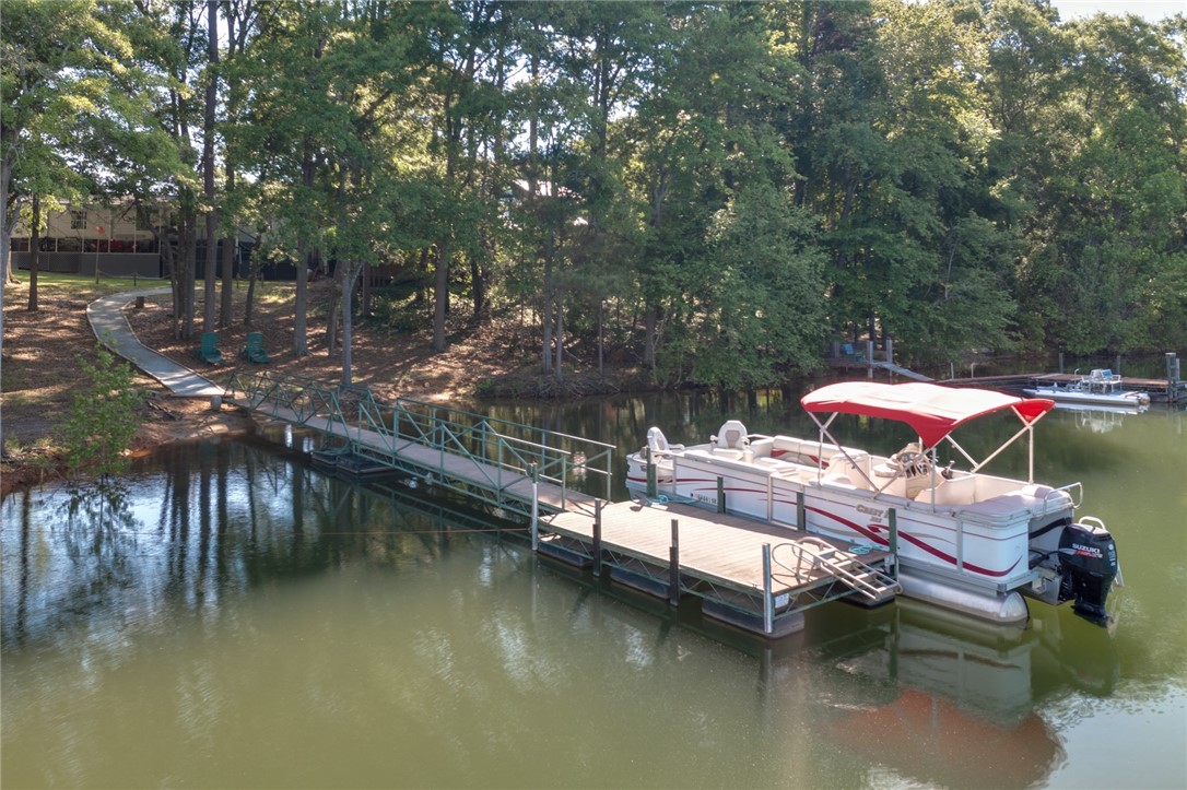 714 South Friendship Road Seneca, SC 29678 - Photo 6 of 36 Gallery Image 6
