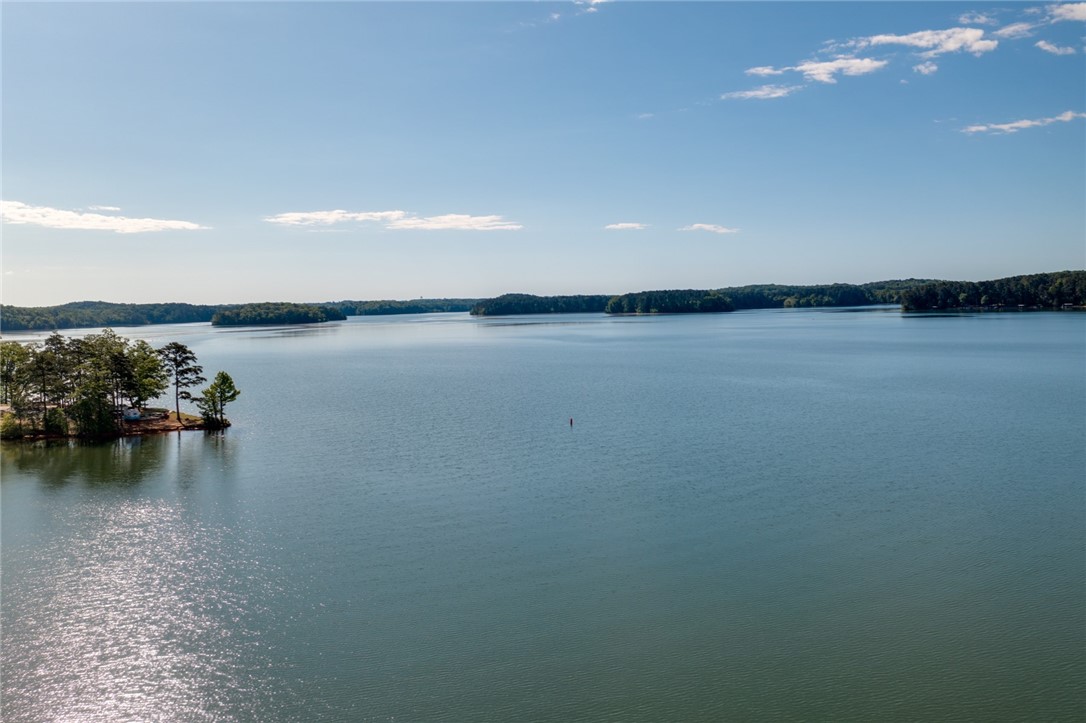 714 South Friendship Road Seneca, SC 29678 - Photo 8 of 36 Gallery Image 8