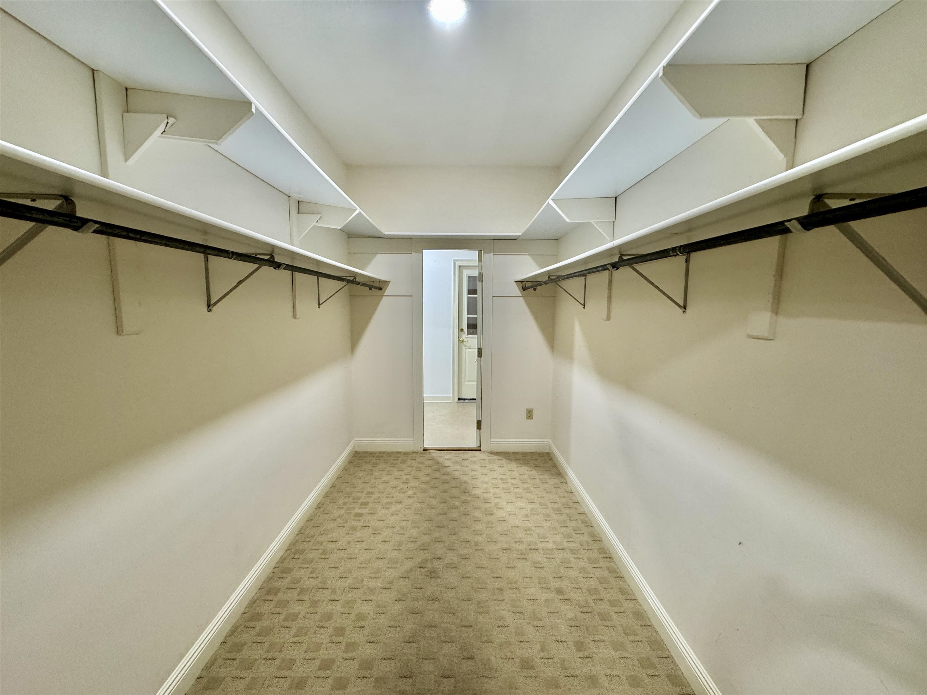 911 Mixon Avenue Bay Minette, AL 36507 - Photo 8 of 32 Walk In Closets