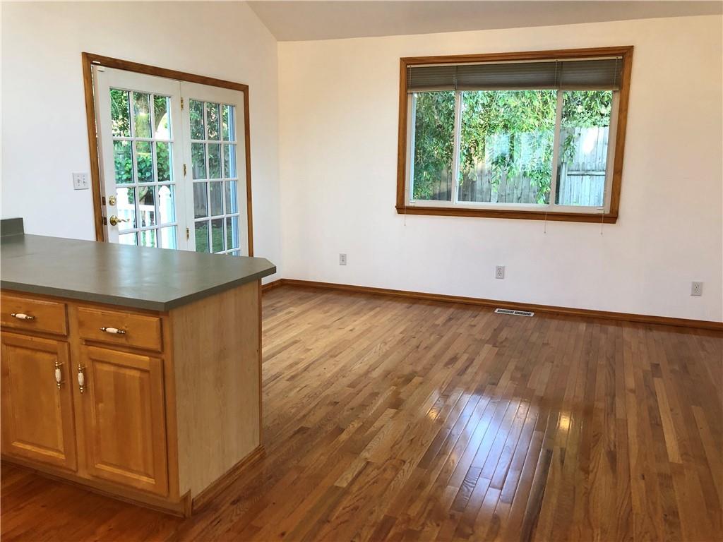 576 Thompson Run Road Pittsburgh, PA 15237 - Photo 11 of 15 Gallery Image 11