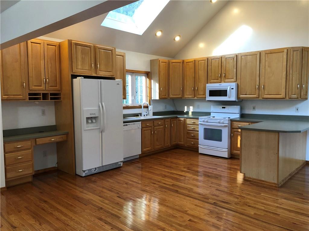 576 Thompson Run Road Pittsburgh, PA 15237 - Photo 7 of 15 Gallery Image 7