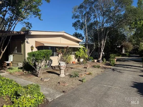 $159,900 | 69 Guadalajara Drive, Sonoma, CA 95476