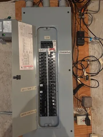 $395,000 | 5520 County Road U, Potosi, WI 53820