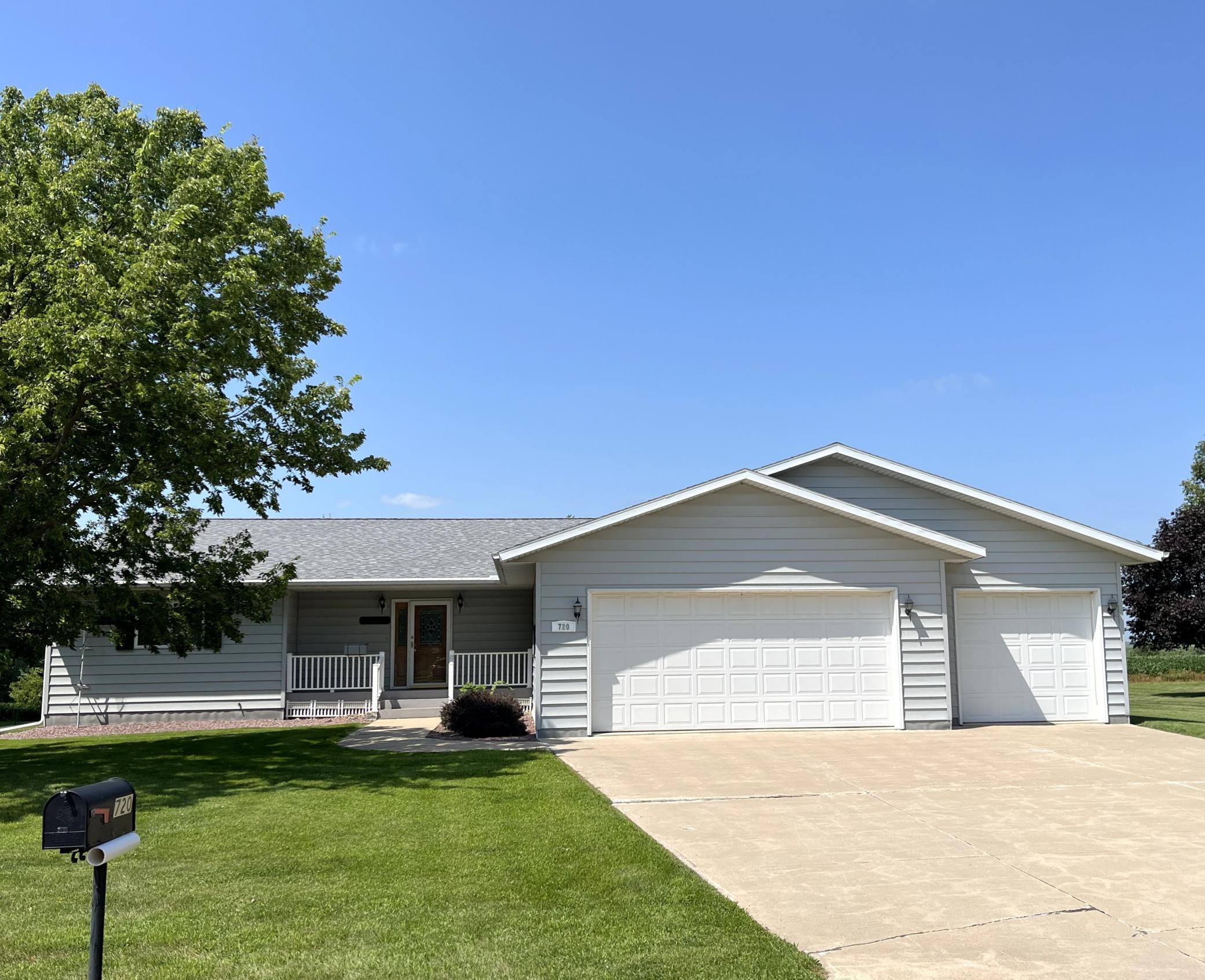 720 Plum Avenue Windom, MN 56101 - Photo 1 of 1