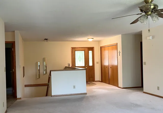 $290,000 | 720 Plum Avenue, Windom, MN 56101