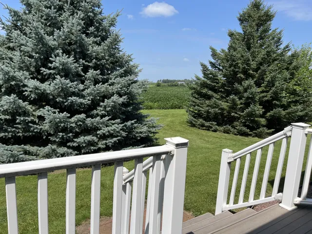 $290,000 | 720 Plum Avenue, Windom, MN 56101