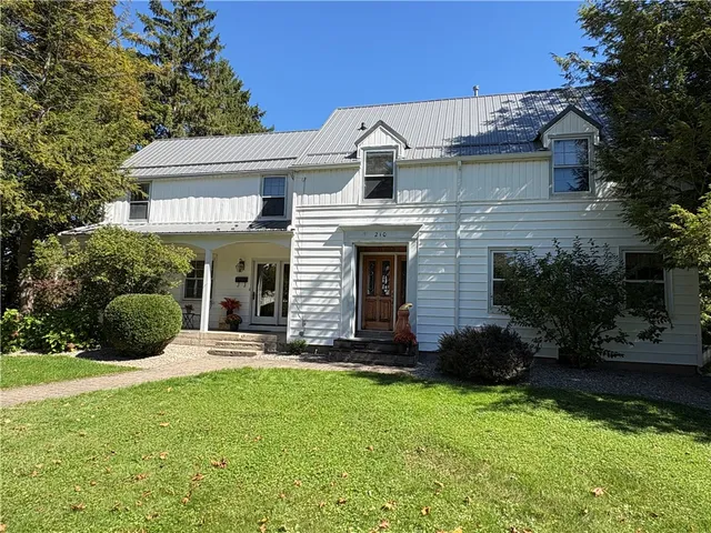 $285,000 | 210 Elmwood Avenue, Arcadia, NY 14513
