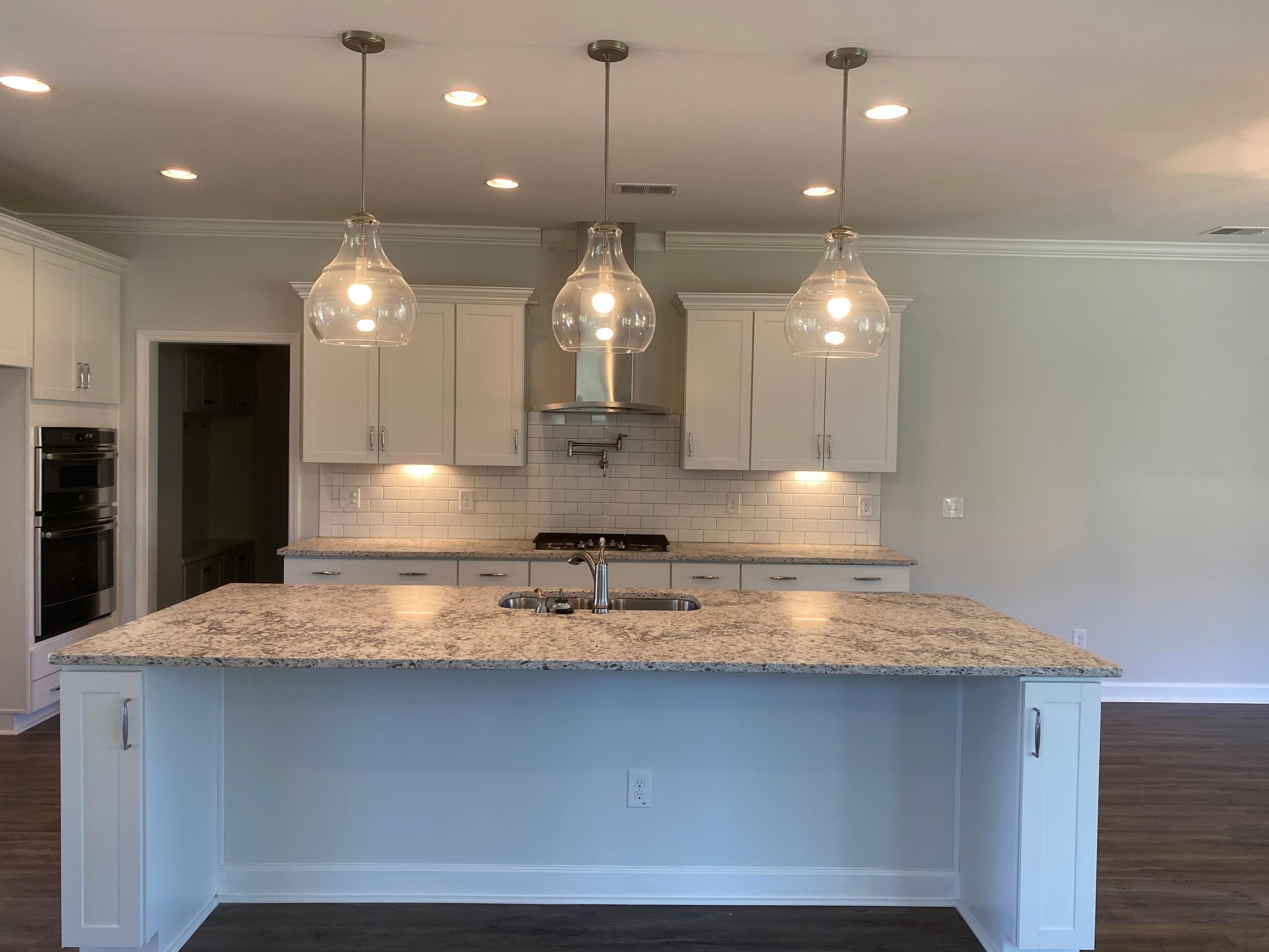 357 Saxony Loop Summerville, SC 29486 - Photo 3 of 18 webster-78_kitchen5