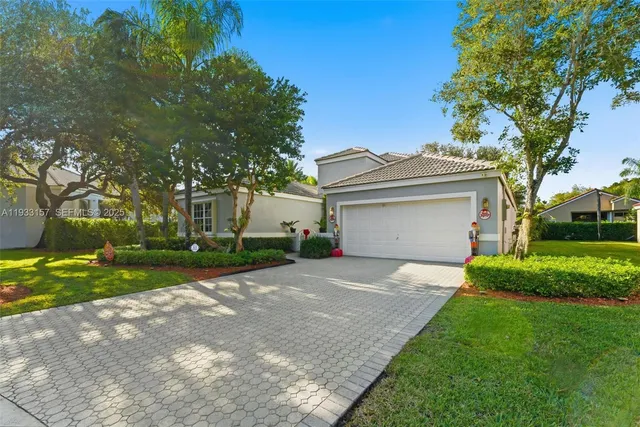 $840,000 | 2019 Cove Lane, Weston, FL 33326