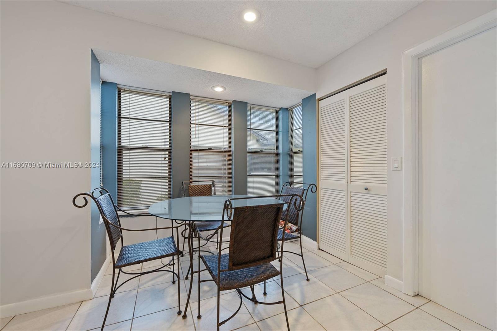 9587 Trivolo Place Boca Raton, FL 33434 - Photo 8 of 14