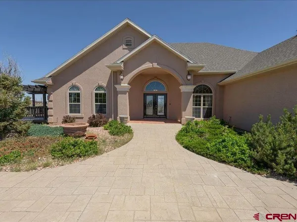 $595,000 | 23144 County Road 27, La Junta, CO 81050