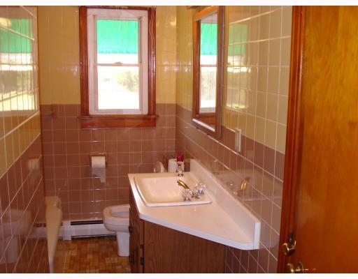 126 Harmony Road Belle Vernon, PA 15012 - Photo 6 of 8 Master Bath/Spa.