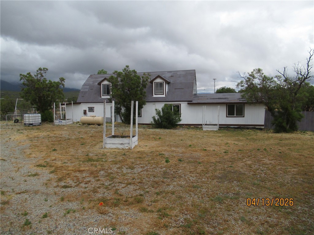 37650 Tripp Flats Road Anza, CA 92539 - Photo 4 of 8 a front view of a house with a yard