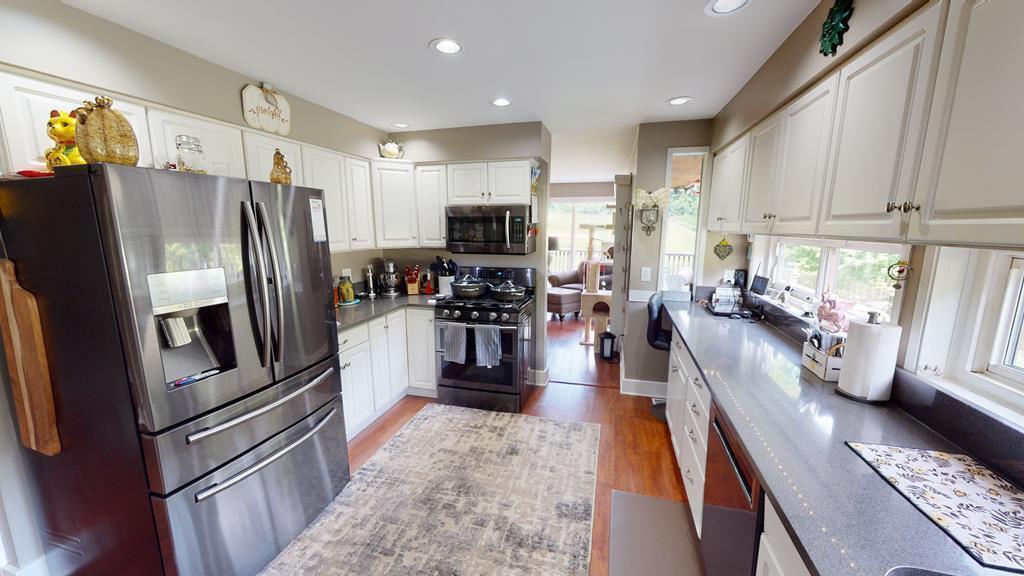 2108 Pulver Road Mansfield, OH 44903 - Photo 11 of 66 9057407_59
