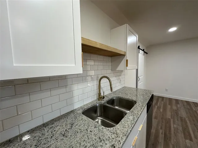 $239,000 | 900 West Wrights Avenue, Comanche, TX 76442