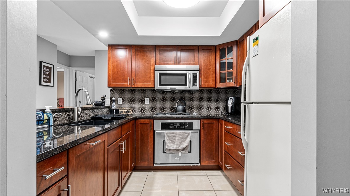 1175 Youngs Road, Unit E Amherst, NY 14221 - Photo 11 of 34