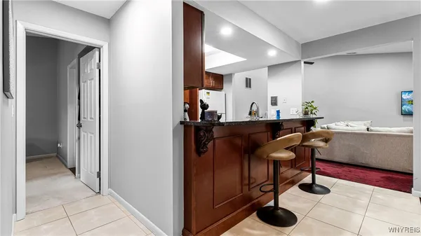 $1,750 | 1175 Youngs Road, Unit E, Amherst, NY 14221
