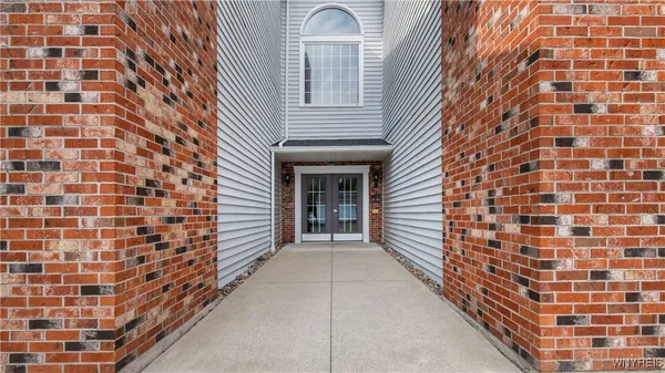$1,750 | 1175 Youngs Road, Unit E, Amherst, NY 14221