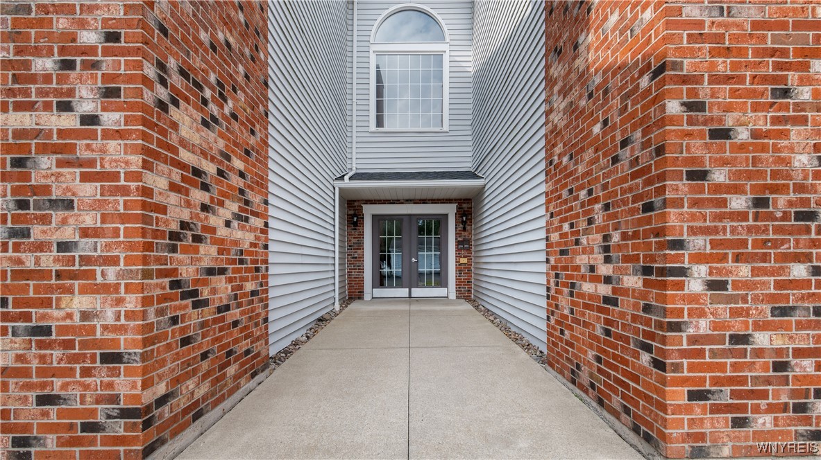 1175 Youngs Road, Unit E Amherst, NY 14221 - Photo 2 of 34