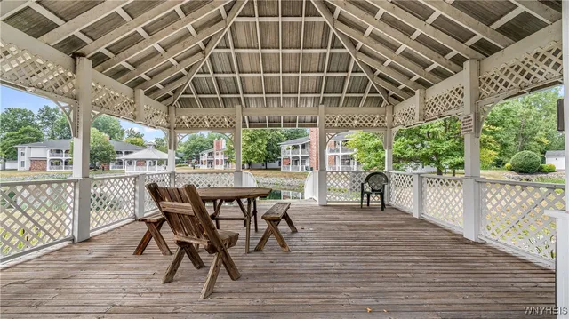 $1,750 | 1175 Youngs Road, Unit E, Amherst, NY 14221