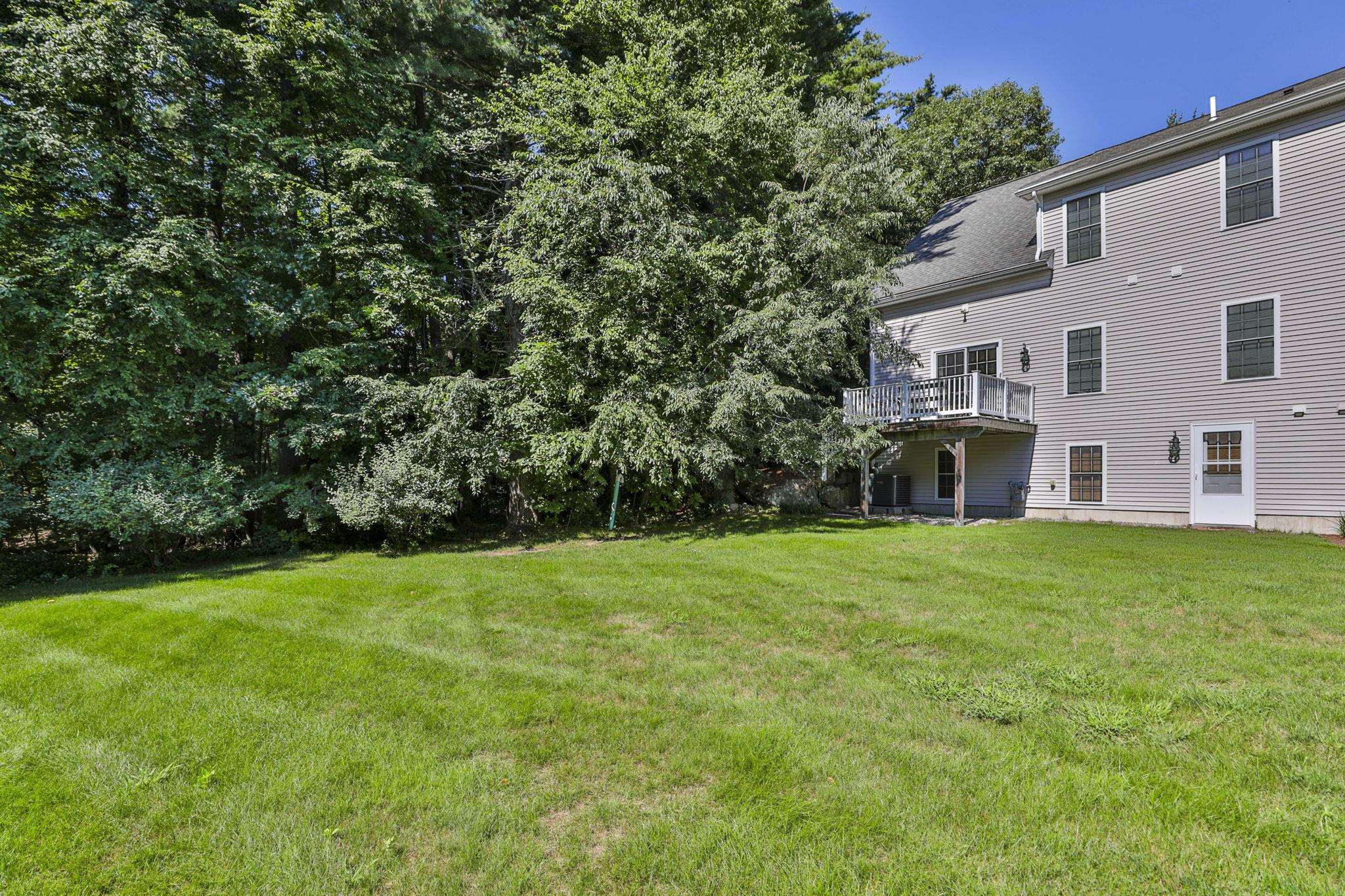 9 Partridge Lane Atkinson, NH 03811 - Photo 5 of 48 Gallery Image 5