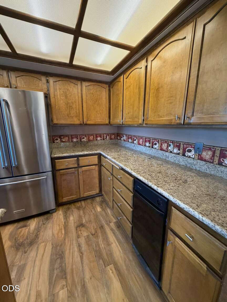 2586 Freedom Way Medford, OR 97504 - Photo 15 of 26