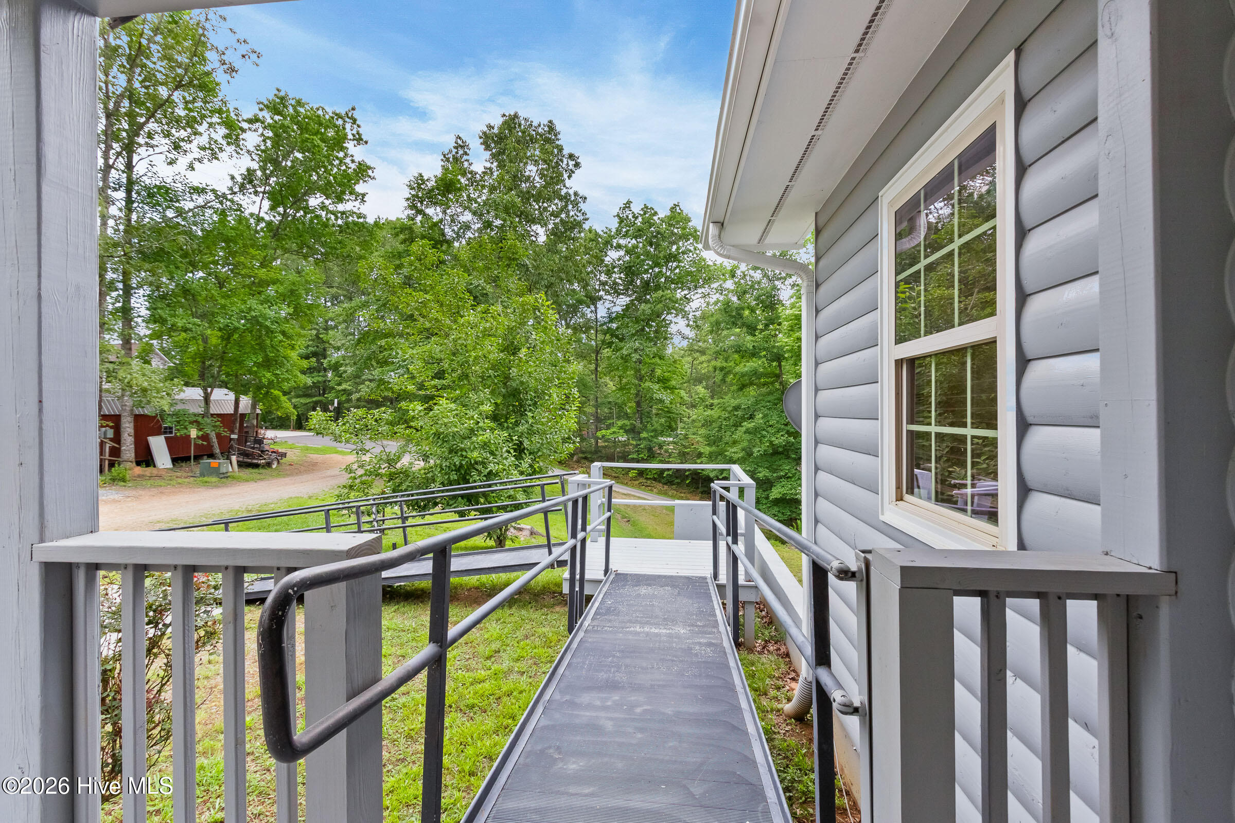 85 Sunray Circle Murphy, NC 28906 - Photo 8 of 90