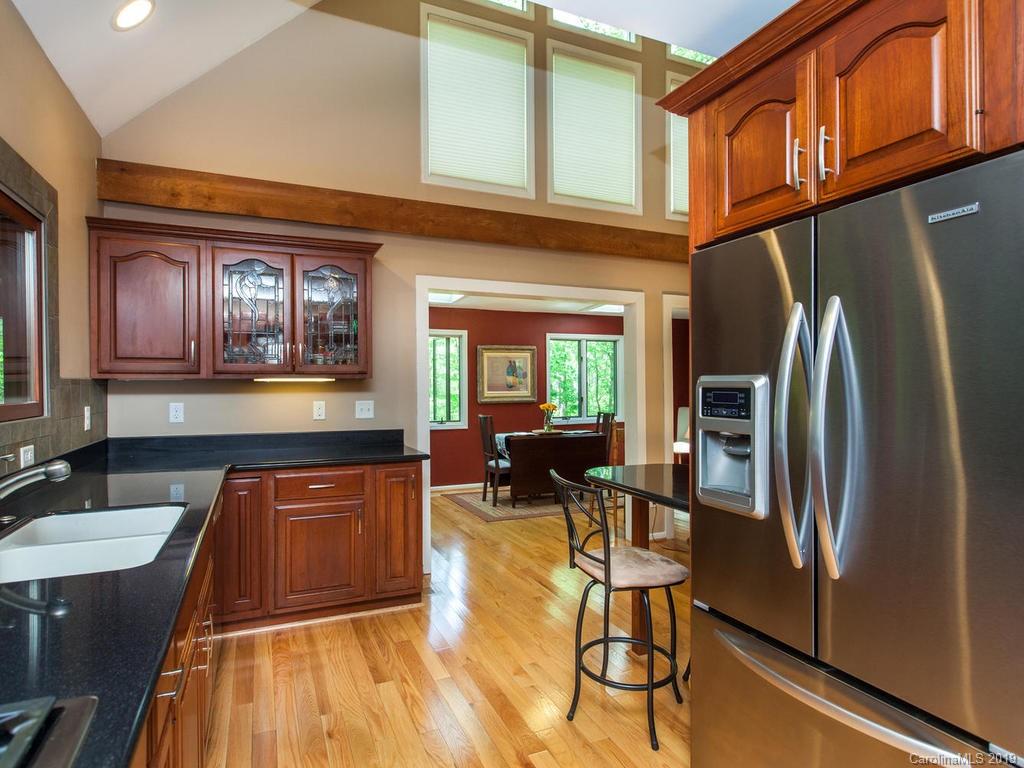 9 Wood Road Arden, NC 28704 - Photo 11 of 36 Gallery Image 11