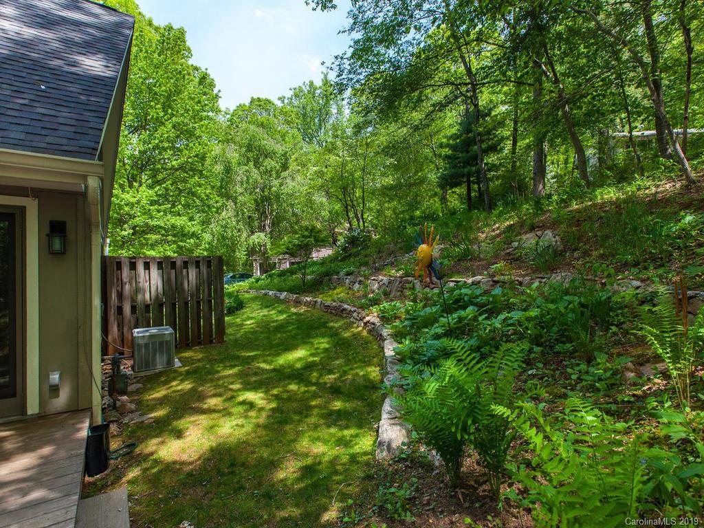 9 Wood Road Arden, NC 28704 - Photo 35 of 36 Gallery Image 35