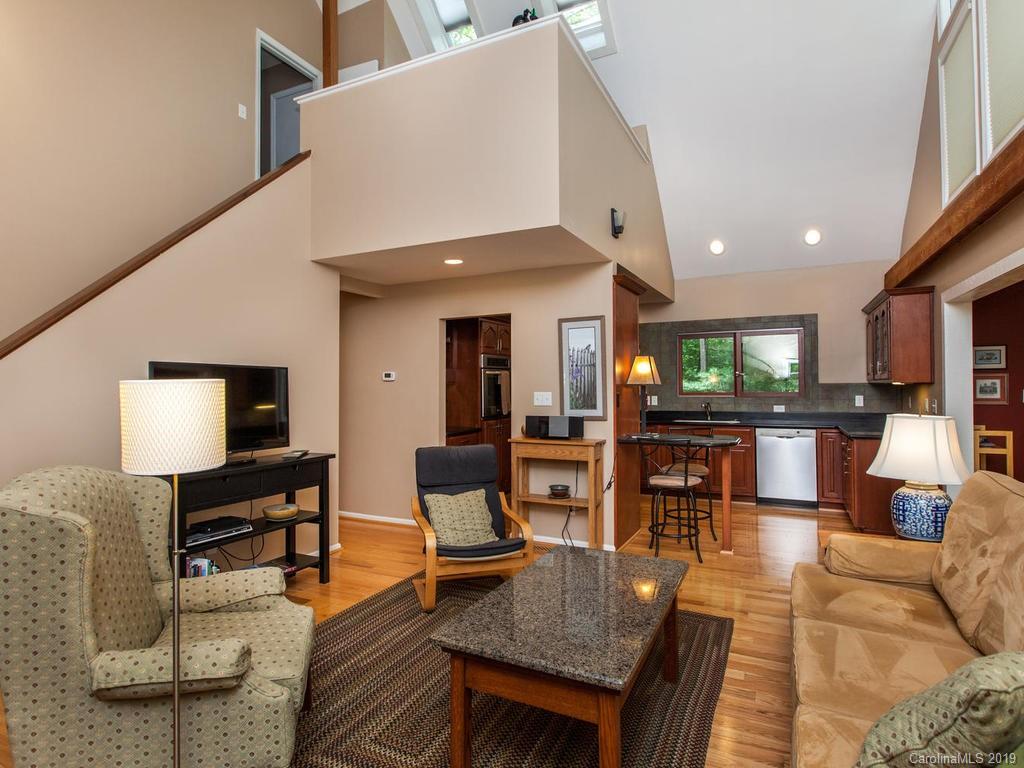 9 Wood Road Arden, NC 28704 - Photo 6 of 36 Gallery Image 6