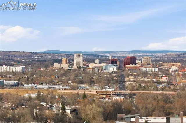 $279,900 | 14 Old Broadmoor Road, Colorado Springs, CO 80906