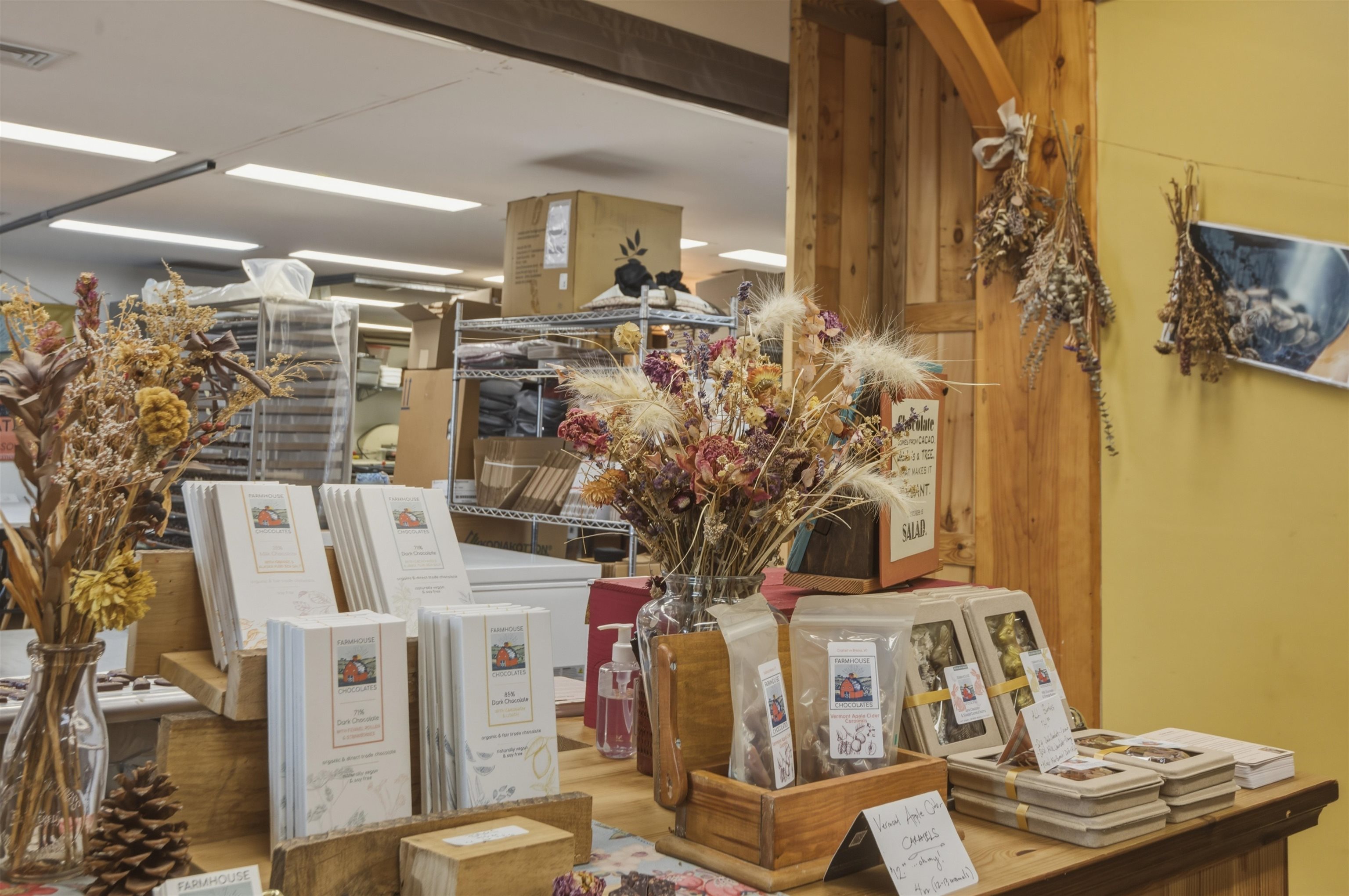 25 Mountain View Street Bristol, VT 05443 - Photo 5 of 55