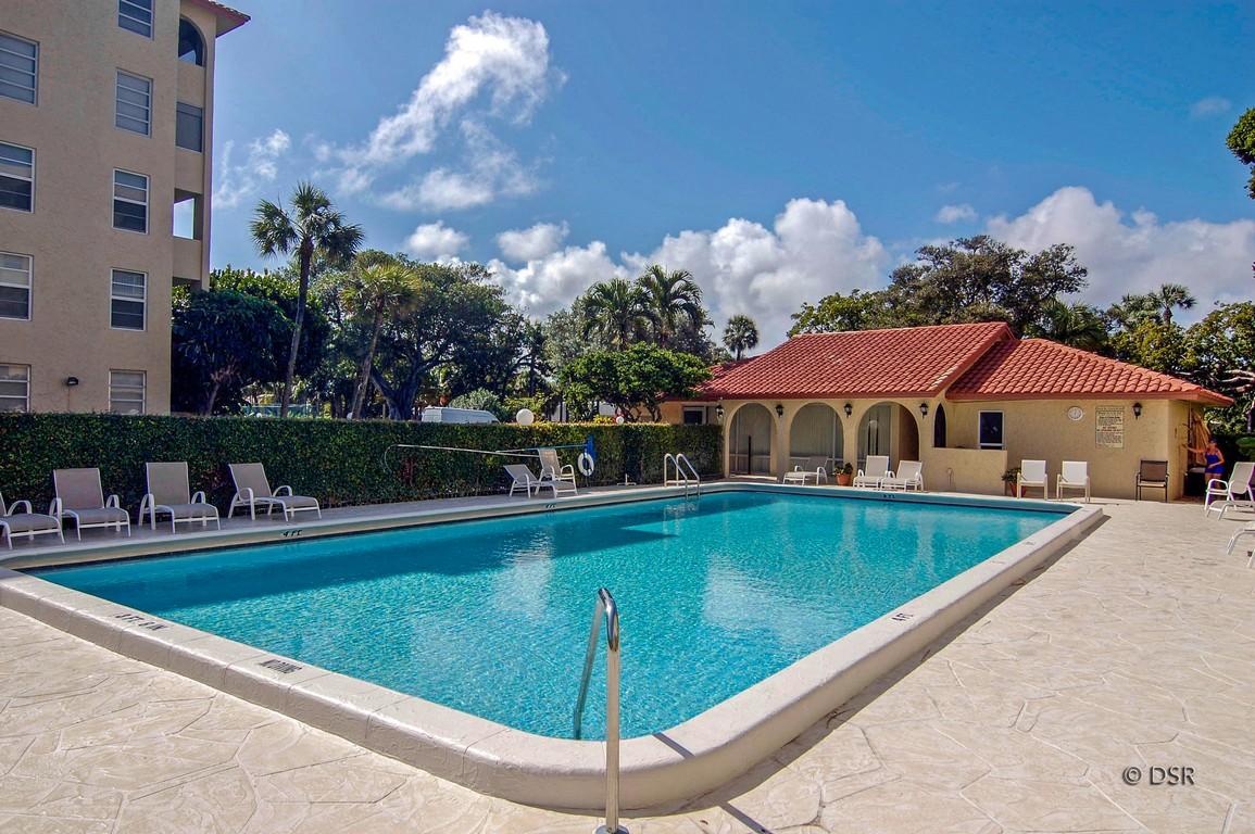 1111 South Ocean Boulevard, Unit 220 Boca Raton, FL 33432 - Photo 11 of 22 Great Sized Pool