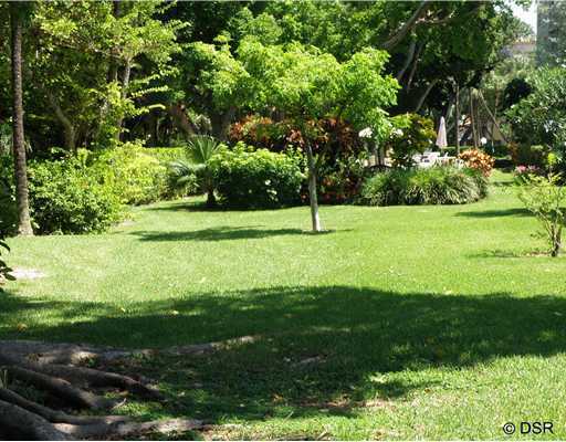 1111 South Ocean Boulevard, Unit 220 Boca Raton, FL 33432 - Photo 17 of 22 Spacious Grounds