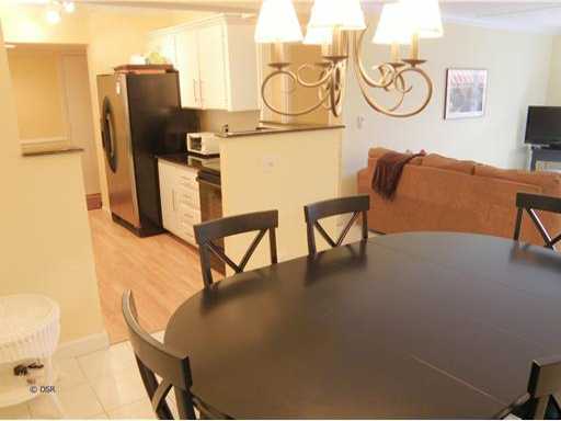 1111 South Ocean Boulevard, Unit 220 Boca Raton, FL 33432 - Photo 5 of 22 Dining Area